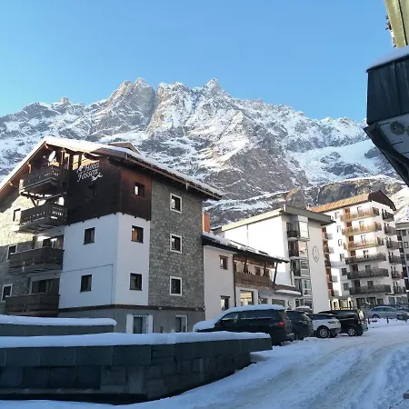 Appartement Casa Cervinia Oasi Della Montagna *